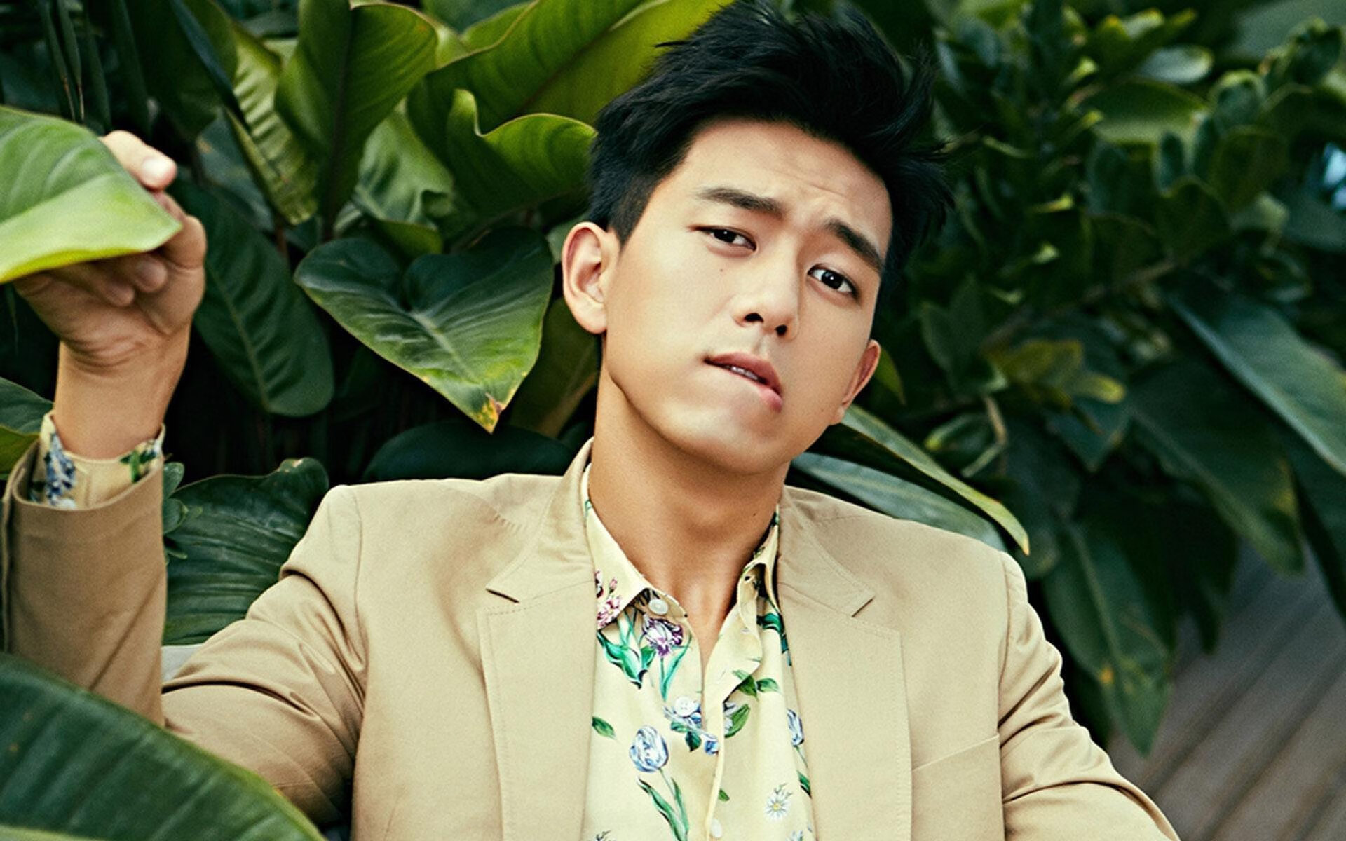 青少年篮球纪录片开播真实记录成长与拼搏感动无数网友，篮球少年纪录片观后感