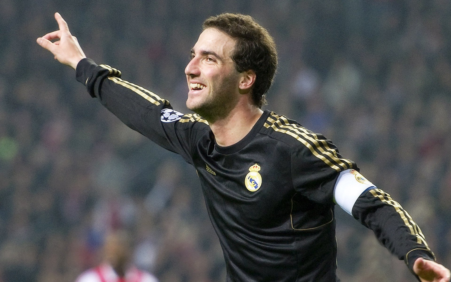 CS2 赛事观众热情高涨，csgog2最近比赛